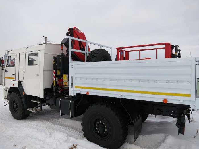 Автомобиль бортовой камаз 43502  с КМУ Fassi 110 со сдвоенной кабиной (4х4)