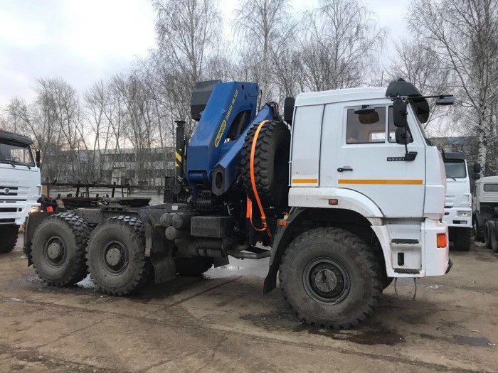 Автомобиль седельный тягач КамАЗ 65221 с КМУ Инман ИМ-320-05 (6х6)