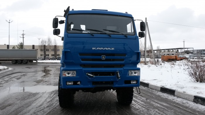 Автомобиль шасси КамАЗ 65222