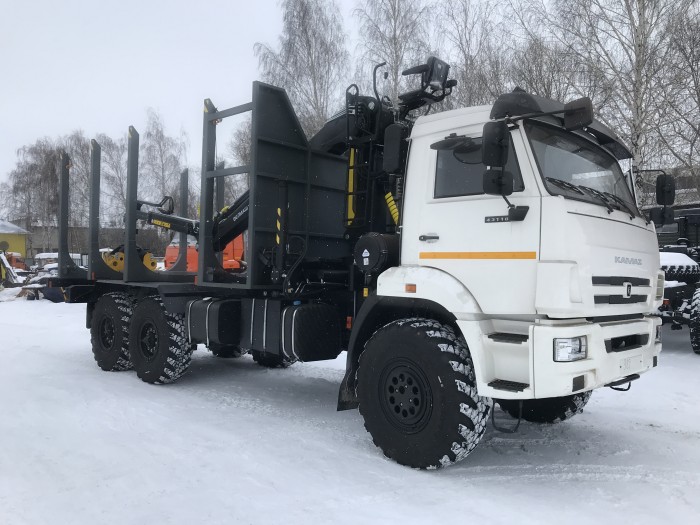 Автомобиль - сортиментовоз КАМАЗ 43118 с ГМУ VM10L74  (за кабиной), 6х6