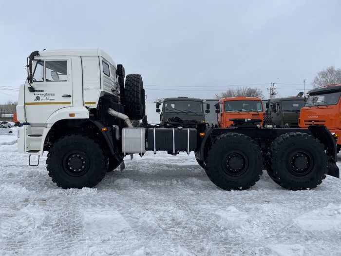 Автомобиль седельный тягач КамАЗ 65221-53 (6х6)