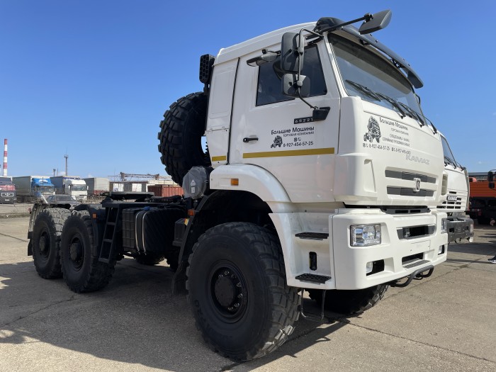 Автомобиль седельный тягач КамАЗ 65221-53 (6х6)