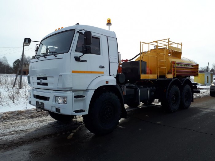 СИН 32  на шасси КамАЗ 43118 (кислотный агрегат), колесная формула 6х6
