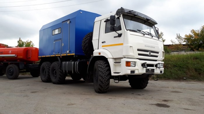 ППУ-1600/100   на шасси КамАЗ 43118 колесная формула 6х6